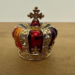 Crown Keepsake Box by Kubla